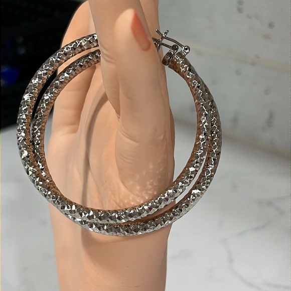Gorgeous Sparkly Silver Plated Hoops - Picture 4 of 7